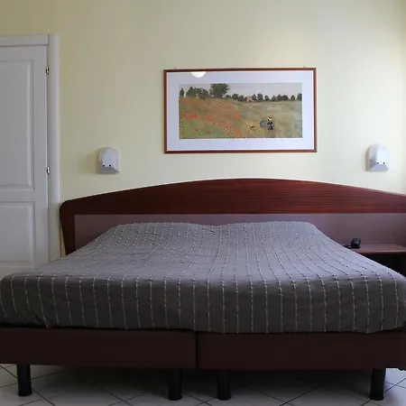 Sirena 3* バッツァーノ・ボローニャ