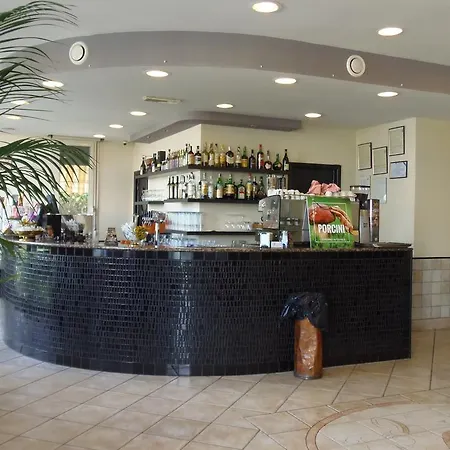 ホテル Sirena バッツァーノ・ボローニャ