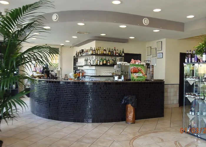 ホテル Sirena バッツァーノ・ボローニャ